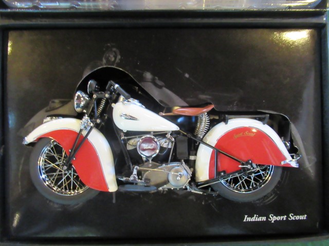 A collection of five vintage motorcycles from the Minichamps collection, - Image 3 of 6