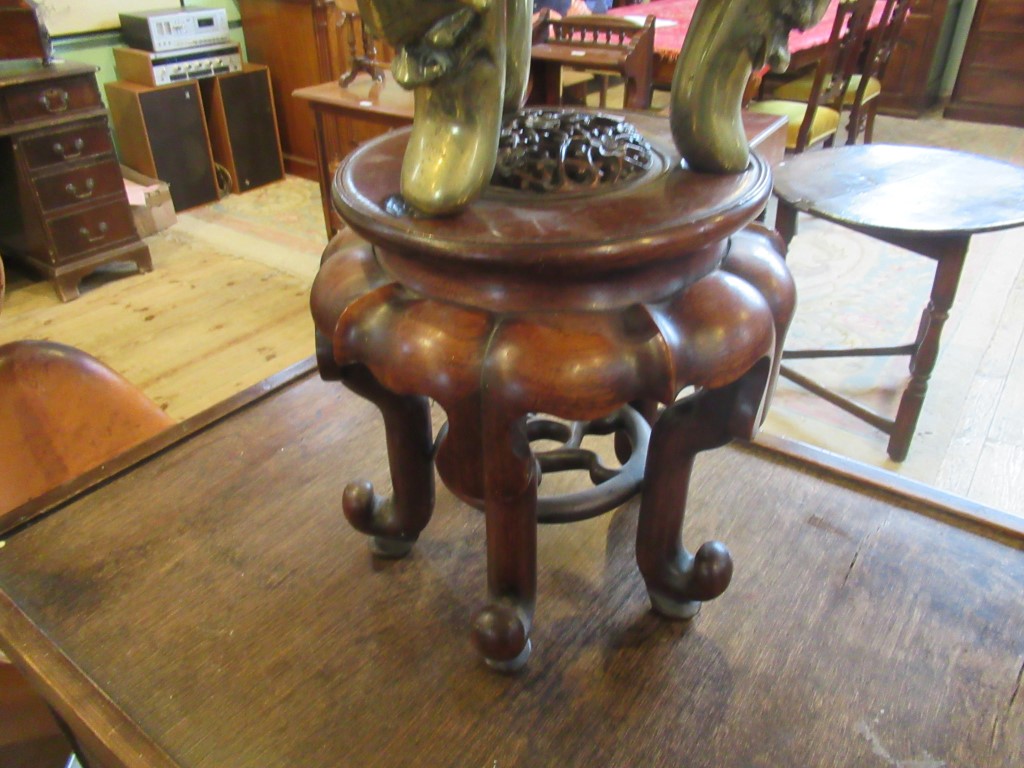 An impressive 20th century brass incense burner with Dog of Fo lid surmounted by two mythical - Image 2 of 4