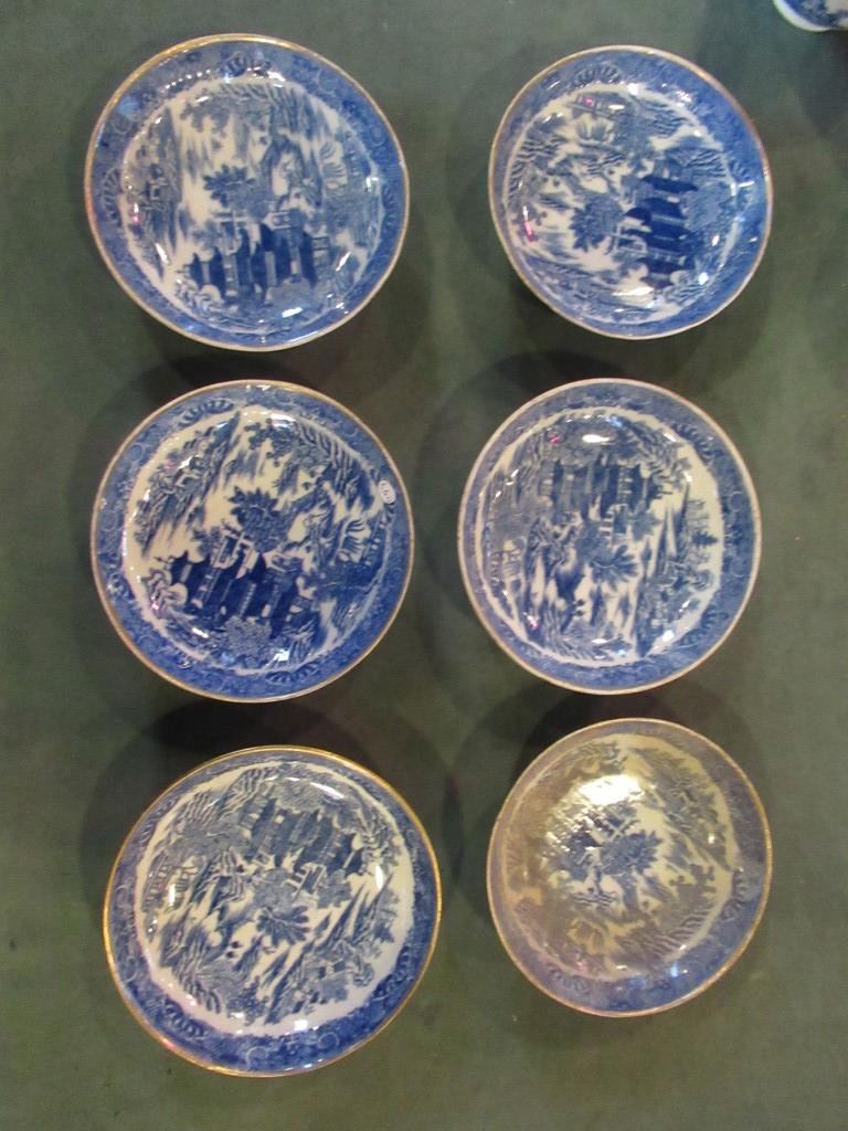 A set of six Miles Mason blue and white cups & saucers with Oriental decoration. - Image 2 of 4