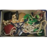 A large quantity of miscellaneous costume jewellery.