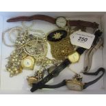 A quantity of miscellaneous jewellery, to include: three wristwatches,