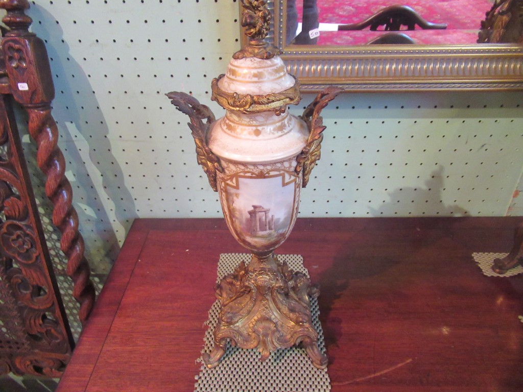 A late 19th/early 20th century gilt metal clock garniture, - Image 2 of 7