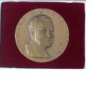 Richard Nixon official Inaugural Medal in Blue Presentation box with descriptive information