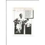 Roger Bannister signed Approx. 7x6 black and white photocopied image taken from Guinness Book of