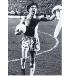 Autographed 16 x 12 photo, TOMMY GEMMELL 1970, a superb image depicting Gemmell giving Celtic the