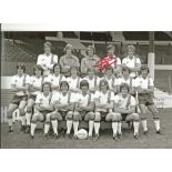 Autographed 12 x 8 photo, STEVE JAMES, a superb image depicting Manchester United's squad of players