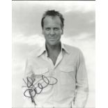 Kiefer Sutherland signed 10 x 8 b /w Photoshoot Portrait Photo, from in person collection