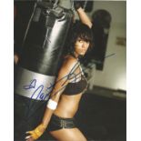 Music Keri Hilson 10x8 signed colour photo. Keri Lynn Hilson (born December 5, 1982) is an