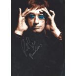 Music Robin Gibb 10x8 signed colour photo. Robin Hugh Gibb CBE (22 December 1949 - 20 May 2012)