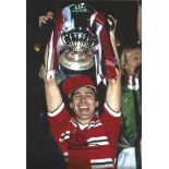 Autographed 12 X 8 Photo, Bryan Robson, A Superb Image Depicting Robson Holding Aloft The Fa Cup