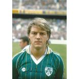 Football Autographed 12 X 8 Photo, John Devine, A Superb Image Depicting The Ireland Midfielder