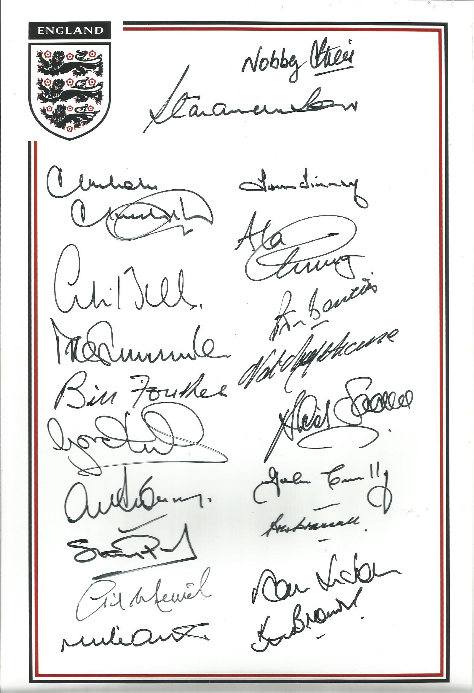 Football Autographed 12 X 8 Photo, England, A Superbly Designed Photo With The England Crest And