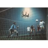 Autographed 12 x 8 photo football, IAN BOWYER, a superb image depicting Bowyer stooping low to