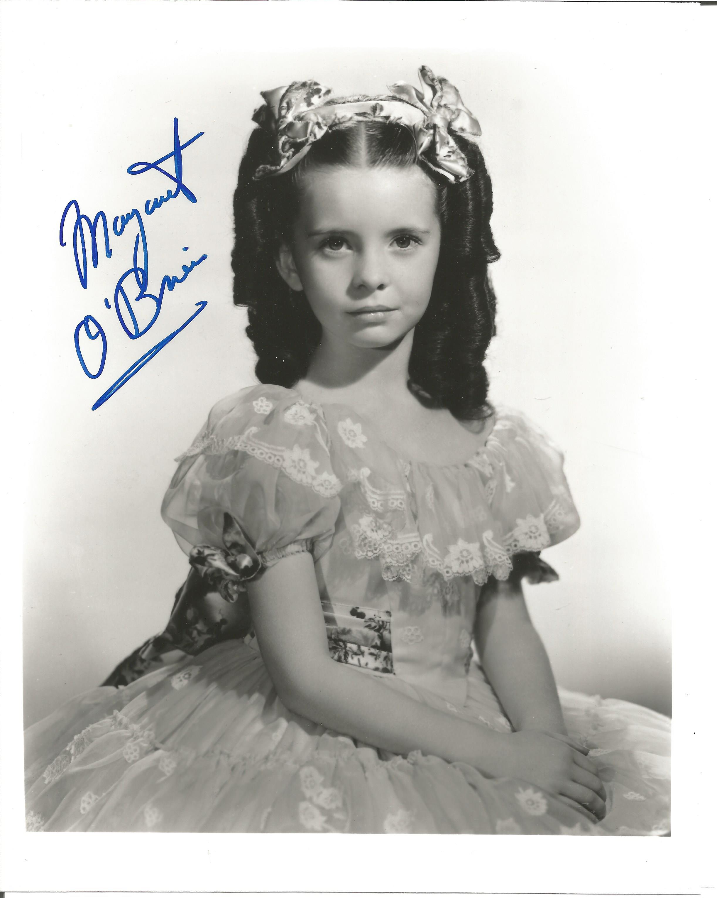 Margaret O'brien genuine authentic signed 10x8 b/w photo. Good Condition. All signed pieces come
