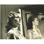 Jane Badler V hand signed 10x8 photo. This beautiful hand-signed photo depicts Jane Badler as