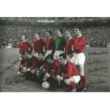 Football Autographed 12 x 8 Photo, Depicting Manchester United Players Lining Up For A Team Photo