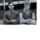 B/W Photo 12 X 8, Depicting Aston Villa's Nigel Sims And Stan Crowther Posing Side By Side For