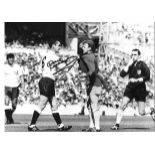 Football Dave MacKay signed 12x16 b/w photo pictured the iconic image of the confrontation between