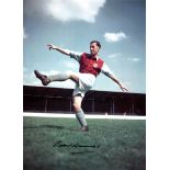 Frank O'Farrell West Ham signed genuine authentic 16x12 colour photo. Good condition Est.