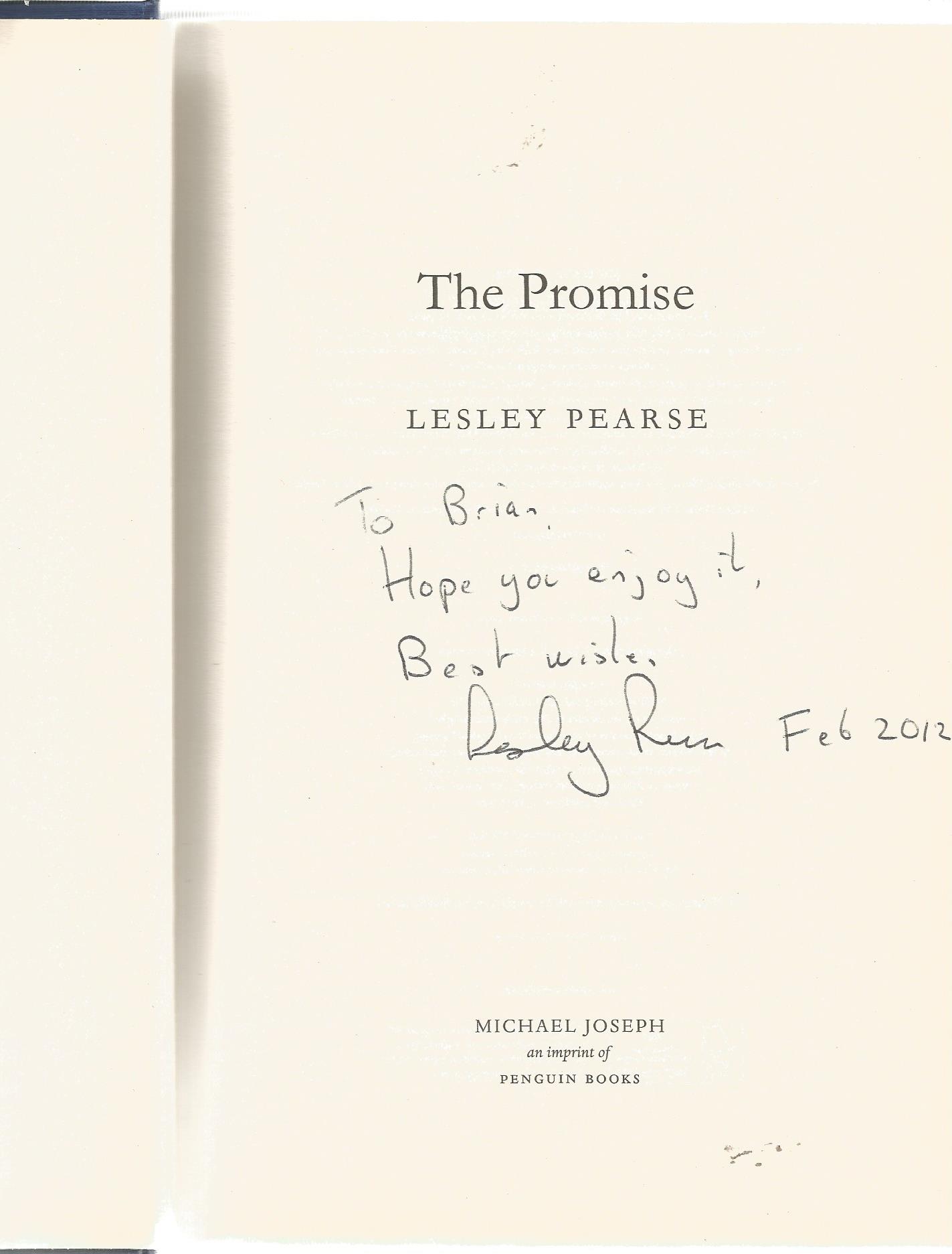 Lesley Pearse signed hard back book The Promise. Storytelling at its very best - Daily Mail.