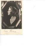 Moira Shearer signed 6x4 vintage photo. Good Condition Est.