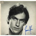 James Taylor signed 33rpm record sleeve. Record included. Good Condition Est.