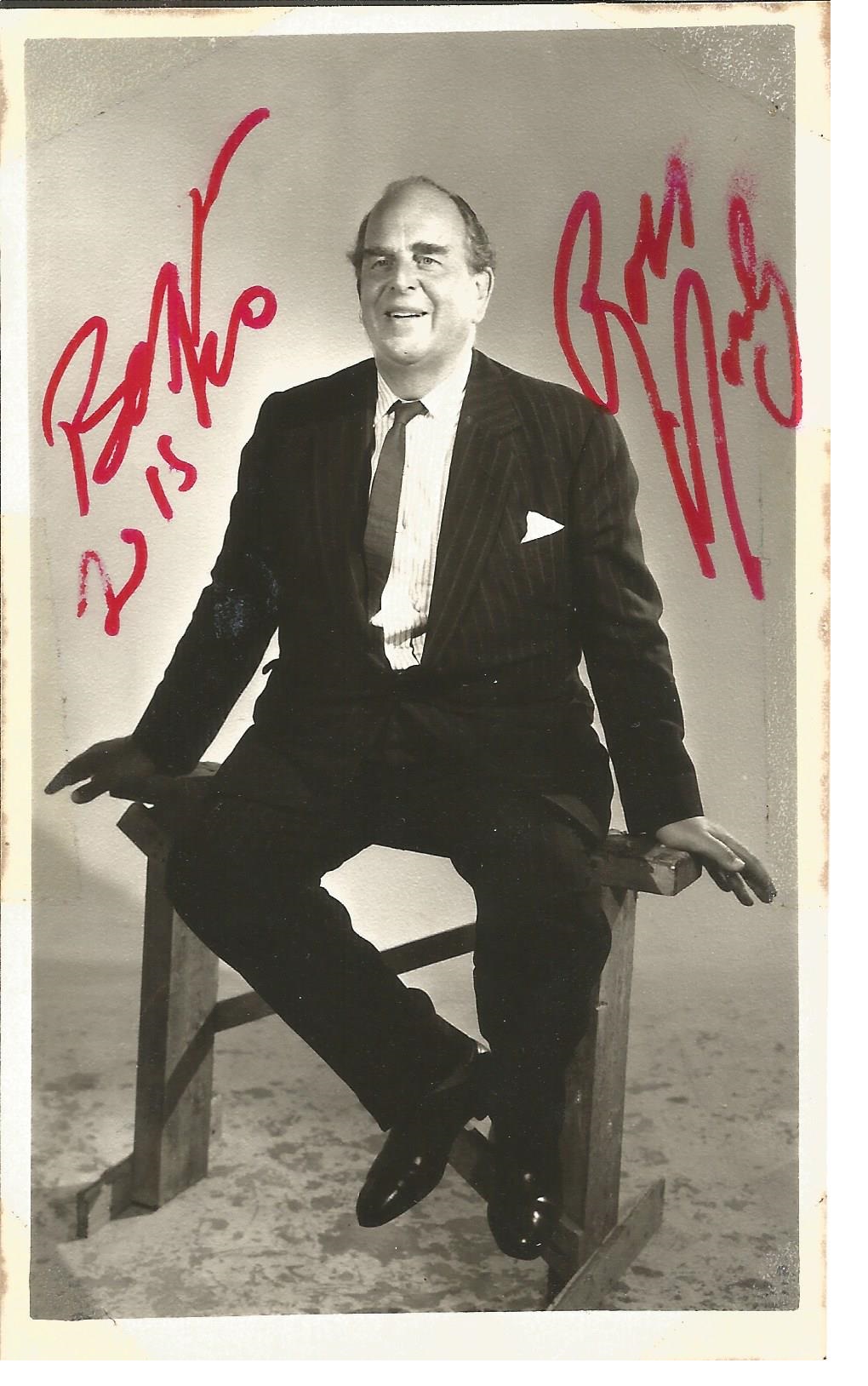 Robert Morley signed 5x3 bw photo. Some marks to edge not affecting signature. Good Condition. All