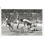 Alan Sunderland Signed Arsenal 1979 Fa Cup Final Photo. Good Condition. All signed pieces come
