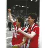 Autographed Manchester United 1985 photo, a superb image depicting Frank Stapleton and Arthur