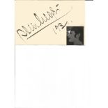 Pola Negri signed 8x5 card. 3 January 1897 – 1 August 1987 was a Polish stage and film actress who