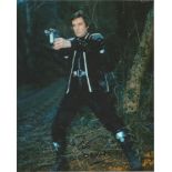 Paul Darrow d Blakes 7 hand signed 10x8 photo. This beautiful hand-signed photo depicts Paul