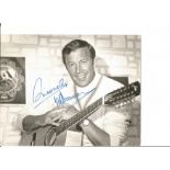 Val Doonican signed 10x8 b/w photo. 3 February 1927 – 1 July 2015 was an Irish singer of traditional