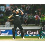Colin De Grandholmme New Zealand Cricket Signed 8x10 Photo. Good Condition. All signed pieces come