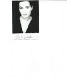 Kate Winslet signed 6x4 b/w photo. English actress. She is particularly known for her work in period