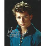 Max Caulfield Actor Signed Grease 2 8x10 Photo. Good Condition. All signed pieces come with a