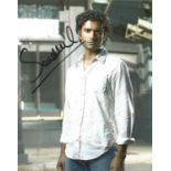 Sendhil Ramamurthy signed 10 x 8 colour Heroes Photoshoot Portrait Photo, from in person