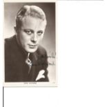 Gene Raymond signed 6x4 b/w postcard photo. August 13, 1908 - May 3, 1998 was an American film,