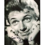 Tommy Steele ]8x10 Photo Signed By Sixties Pop Star And Actor Tommy Steele. Good Condition. All