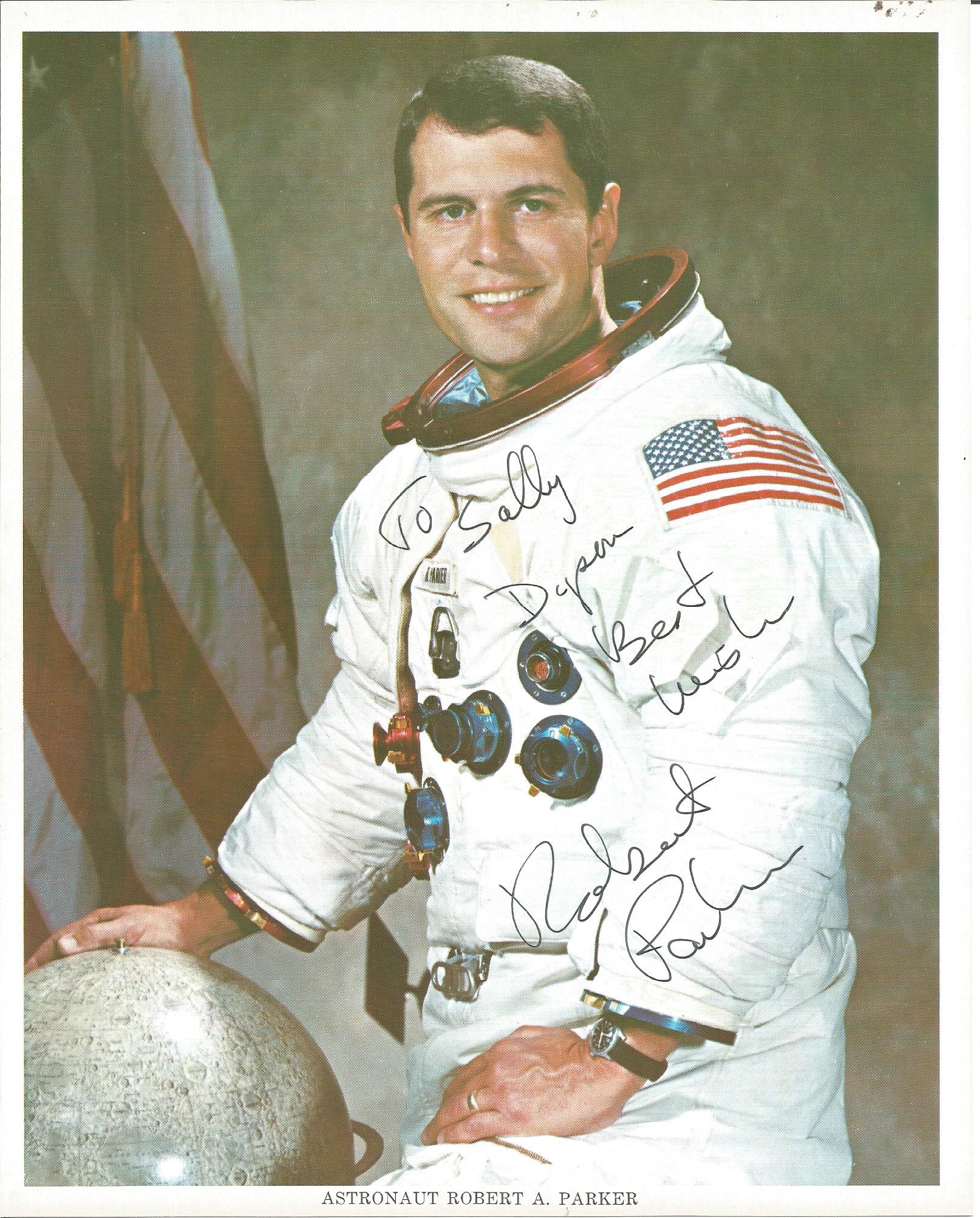 Robert Parker Nasa Astronaut Signed 8x10 Promo Photo Dedicated. Good Condition. All signed pieces