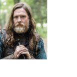 Vikings Donal Logue hand signed 10x8 photo. This beautiful hand-signed photo Donal Logue as King