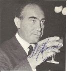 1966 World Cup Sir Alf Ramsey signed 3x3 b/w magazine photo. Good Condition. All autographs are