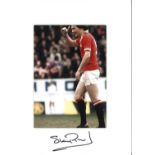 Stuart Pearson signature on mount with colour Man Utd photo in it. Approx overall size 10 x 8