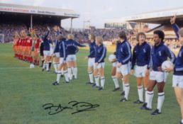 Football Autographed BRENDON BATSON photo, a superb image depicting West Bromwich Albion players