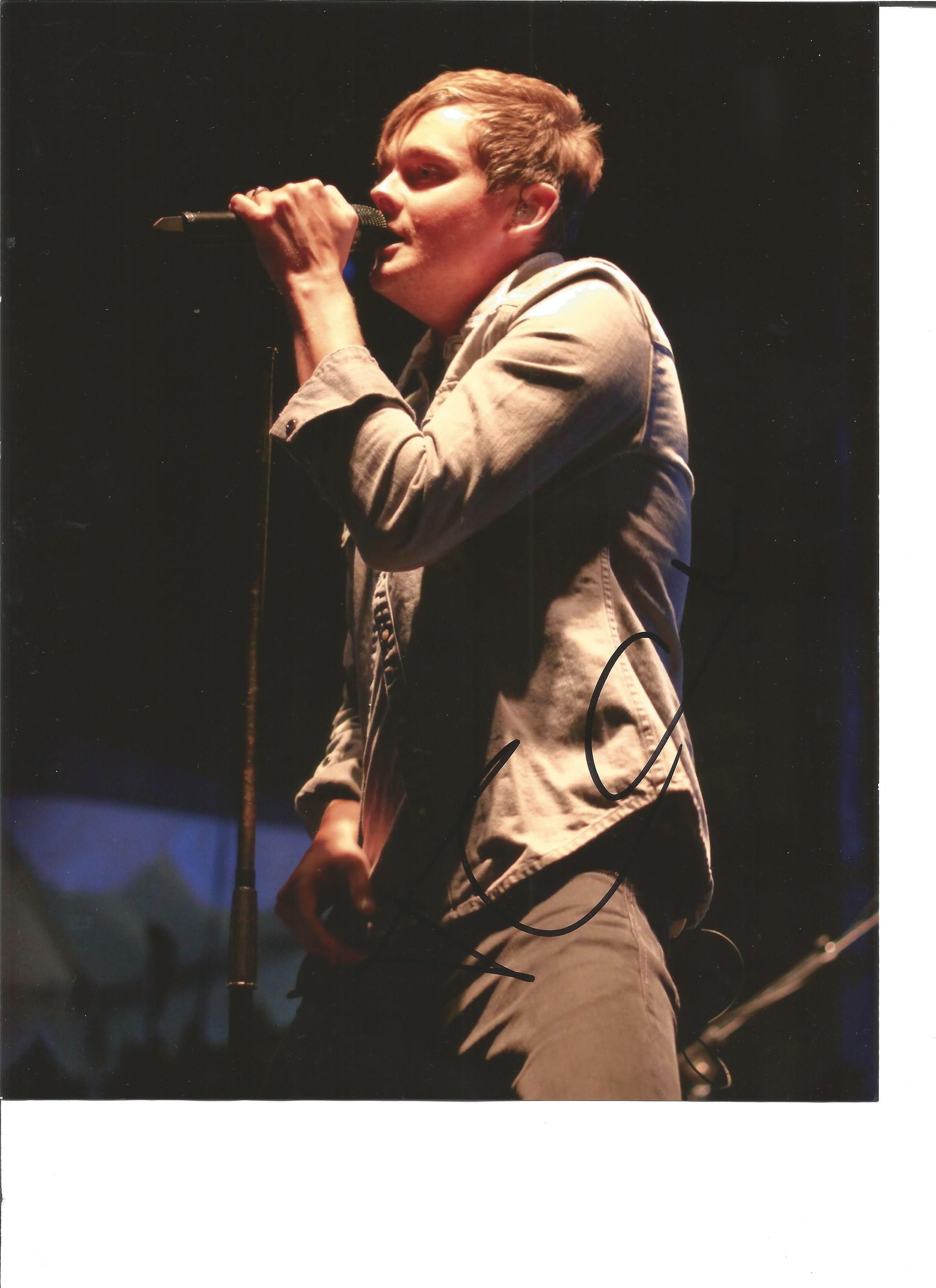 Tom Chaplin Keane Singer Signed 8x10 music Photo. Good Condition. All autographs are genuine hand