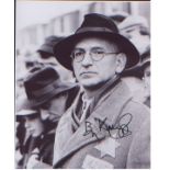 Sir Ben Kingsley Schindler s List signed 10 x 8 photo. Good Condition. All autographs are genuine