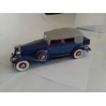 Cadillac Franklin mint 1/24 scale model of a Blue 1930 Cadillac V16 in excellent condition, need