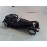 Bugatti Franklin mint 1/24 scale model of a Black 1930 Bugatti Royale Coupe De Ville in excellent