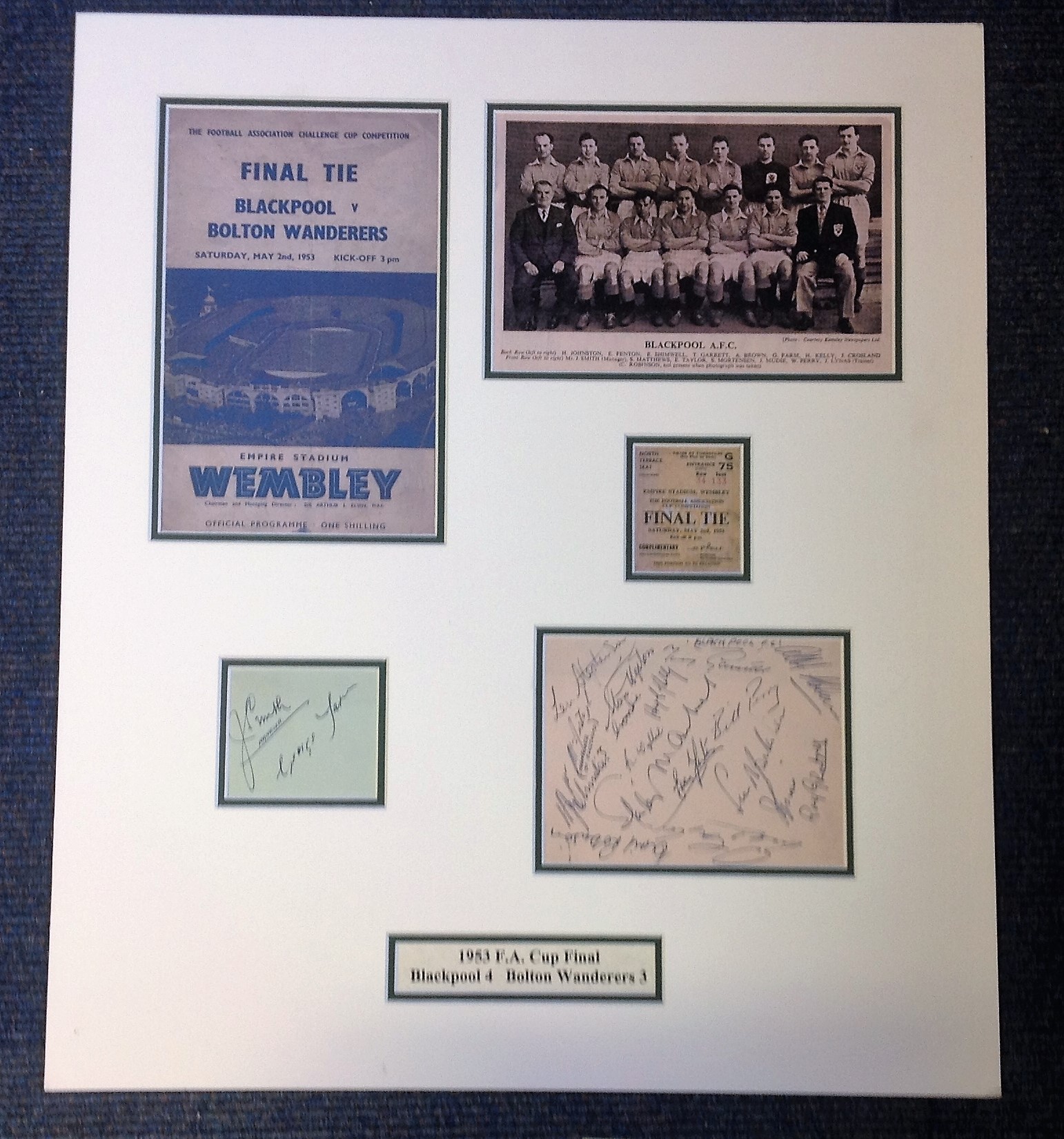 Football Blackpool 1953 FA CUP winners mounted signature piece includes16 legendary signatures,