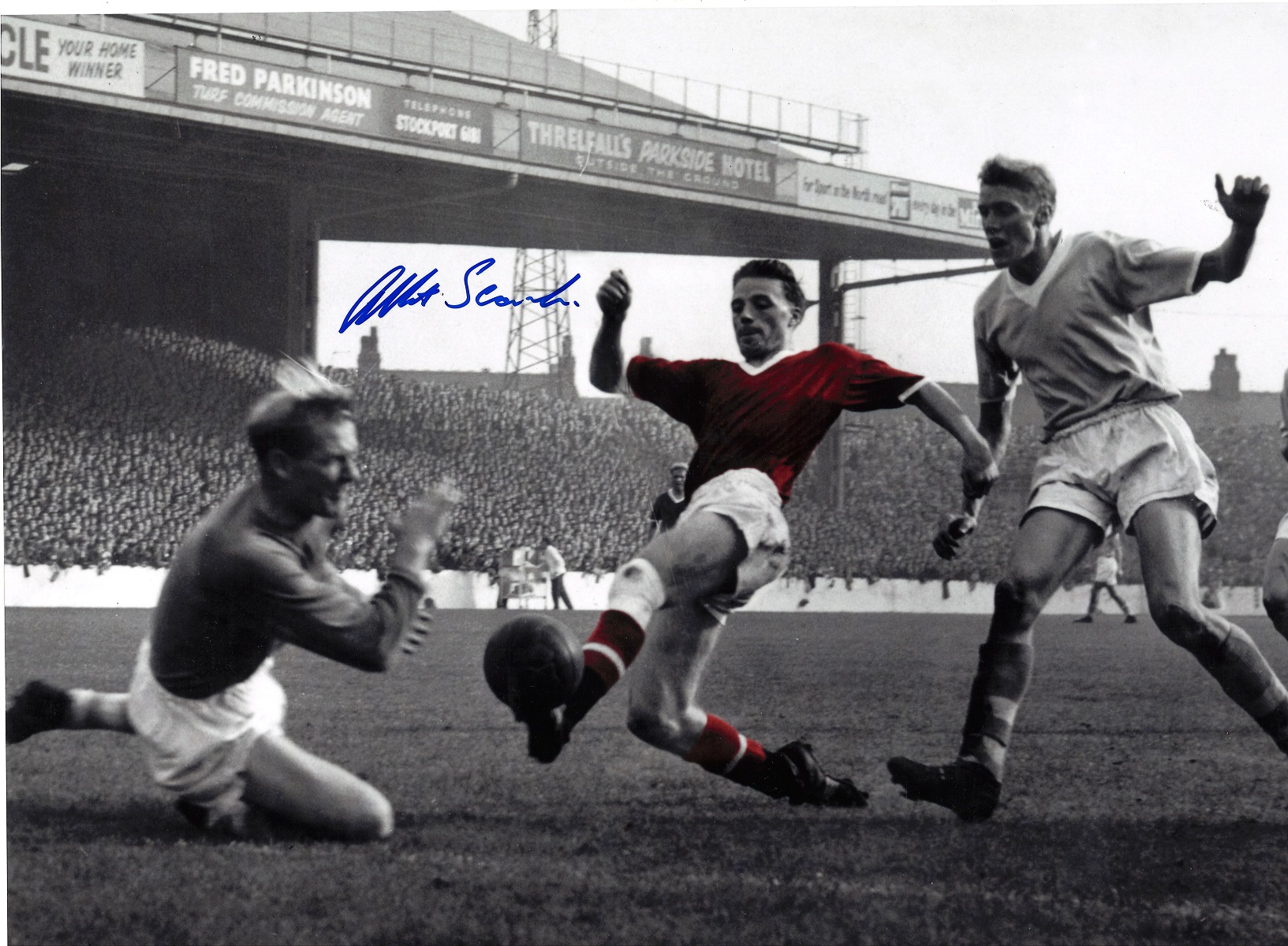 Football Albert Scanlon 12x16 signed colour enhanced photo pictured while playing for Manchester