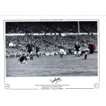 Football Neil Young 16x12 signed colour enhanced Sporting Legends Autographed editions photo